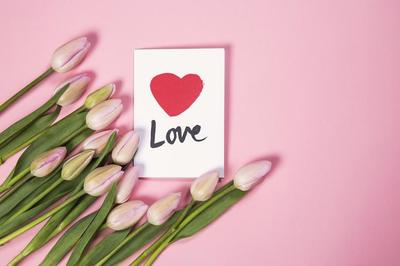 tulip-flowers-with-love-card_373x_2x.progressive.jpg
