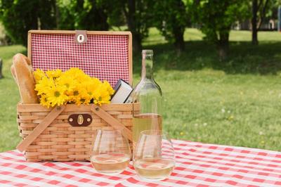 white-wine-and-picnic-basket-with-flowers_373x_2x.progressive.jpg